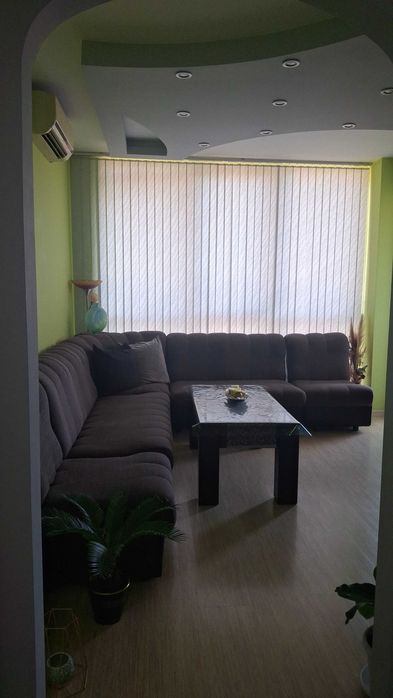 Продава се Тристаен апартамент в Велико Търново, Акация - 80 кв.м за 2125 €/кв.м - Снимка #9
