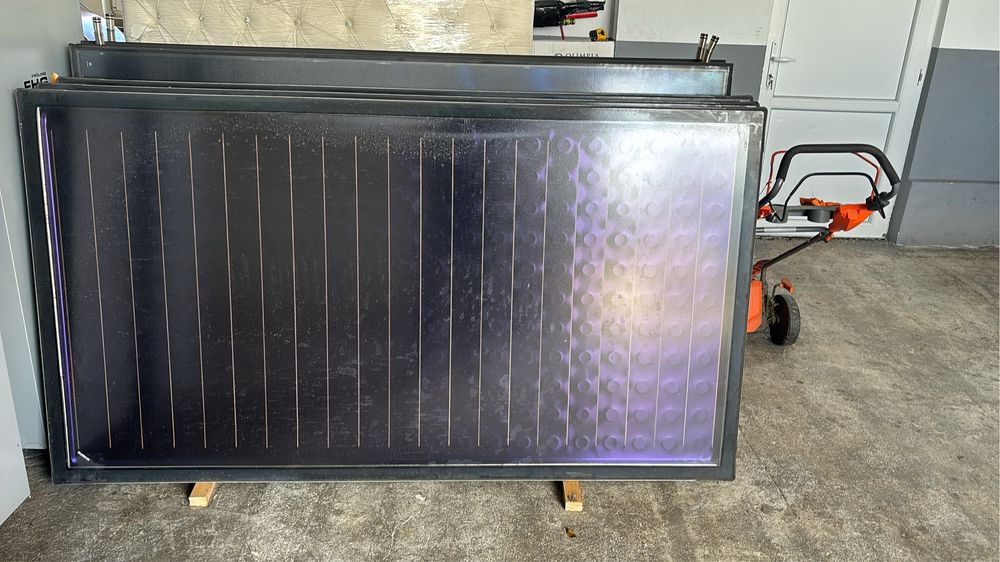 Panouri solare pentru apa calda