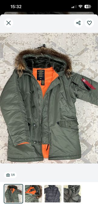 Продам 2 шт Куртки