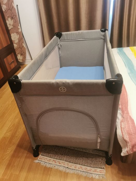 Pătuț pliabil Caretero Esti +  saltea cocos