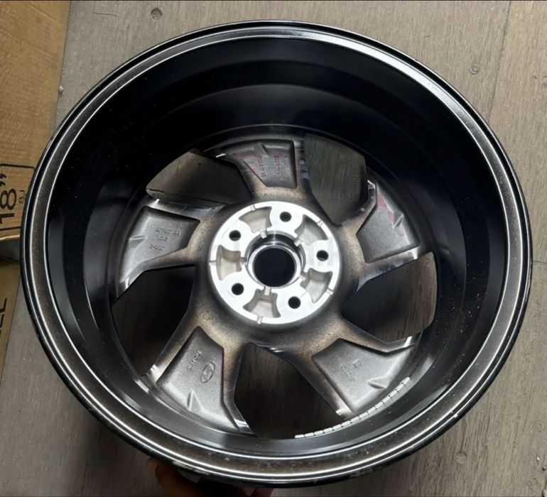 Elantra один литой диск оригинал 2025 года