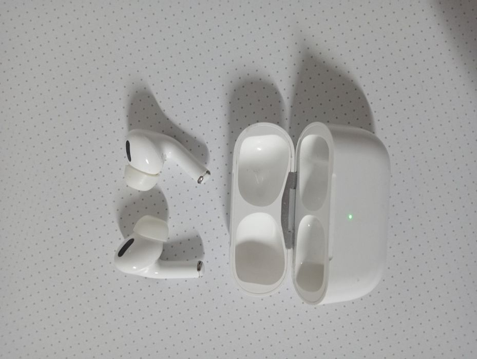 Наушник airpods 17
