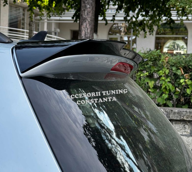 Eleron Haion - Volkswagen Passat B7 Variant Negru Lucios