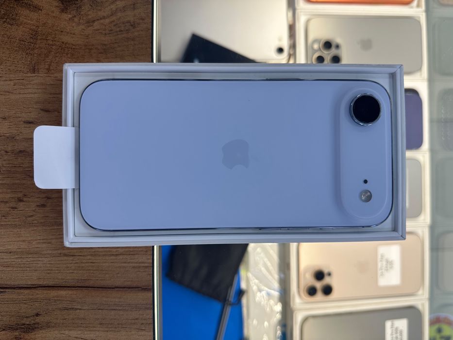 IPhone 17 Air 256гб 92% акб