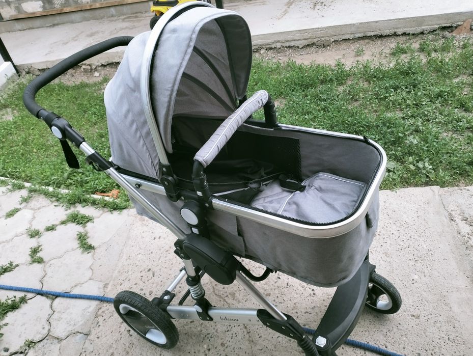 Продам коляску зима-лето