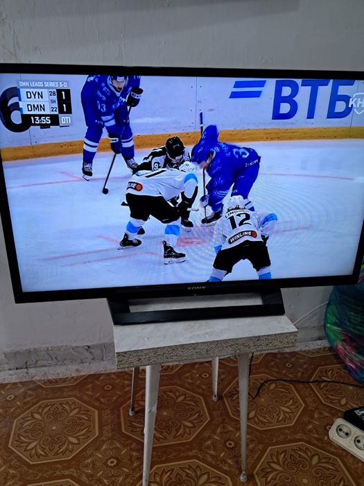 Продам телевизор