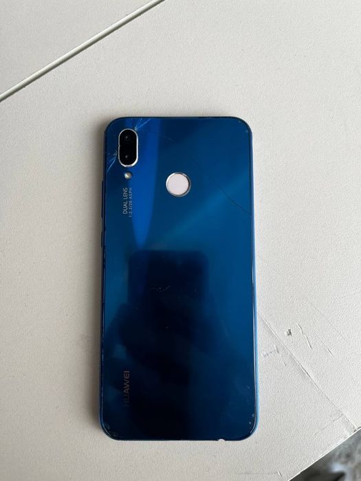 Хуавей П20 Лайт//Huawei P20 Lite