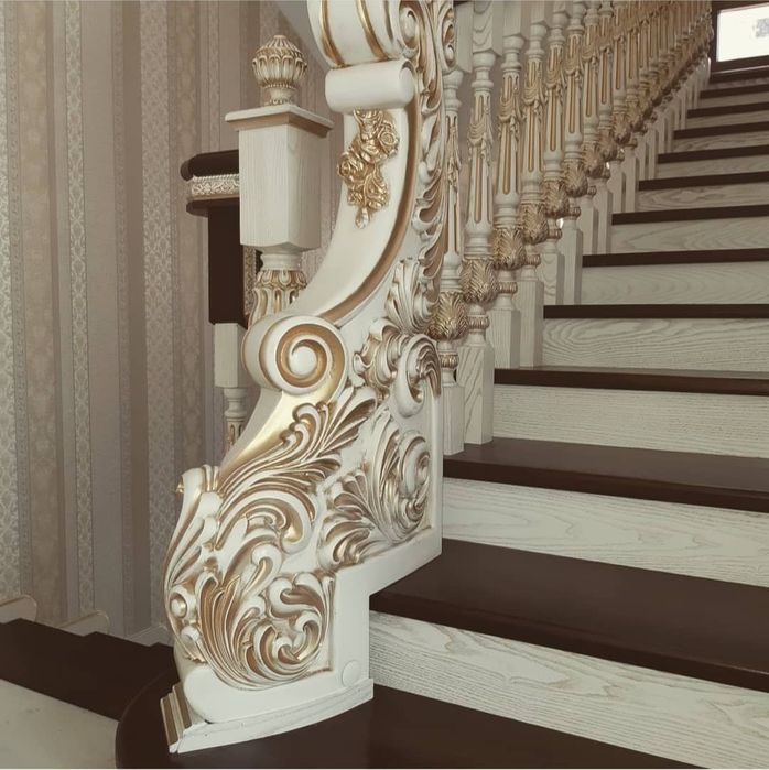 Принимаем заказы на  лестниц из твердых парод