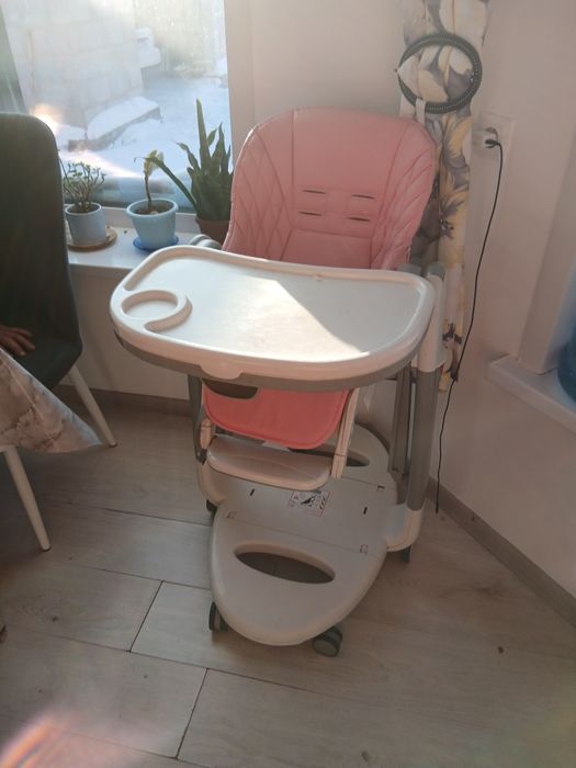 Продам стульчик для кормления