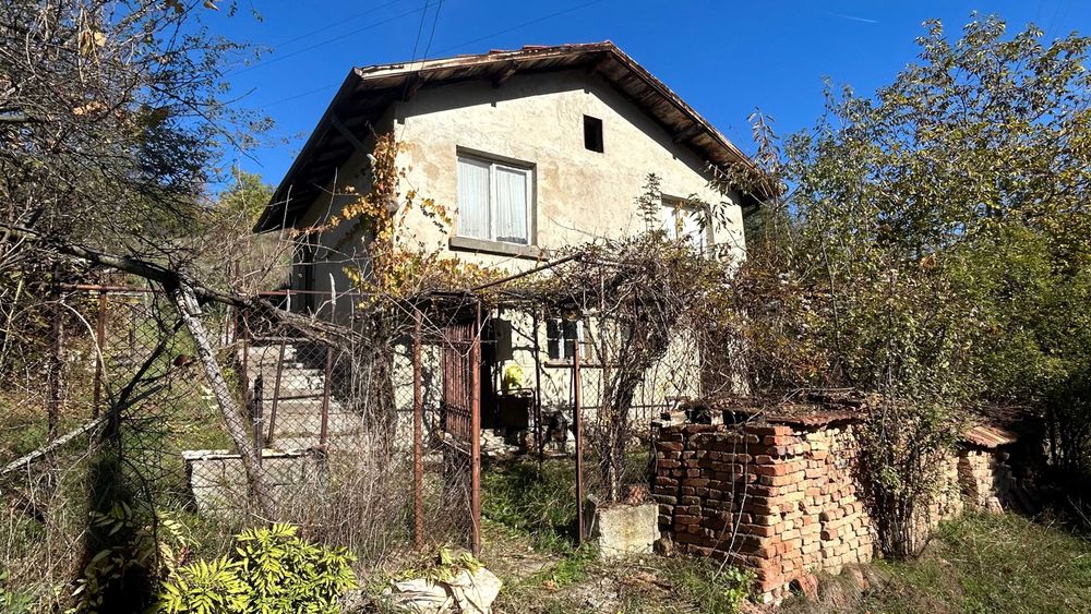 Продавам Къща до Дупница