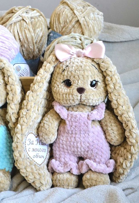 Плетени зайчета Плетени играчки