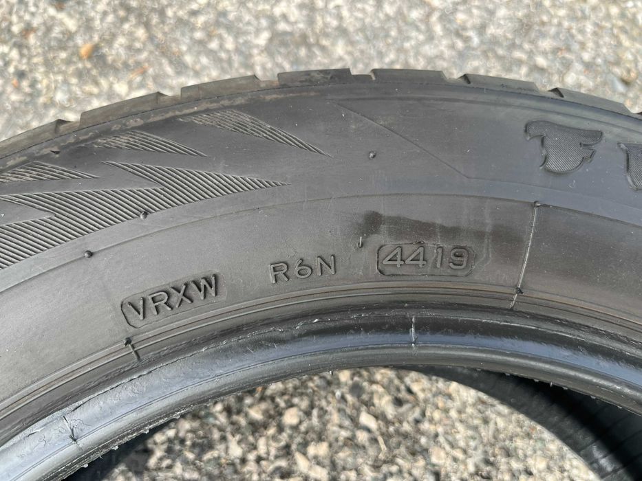 4бр зимни гуми DUNLOP  205/60/16 с ДОТ 44/2019г