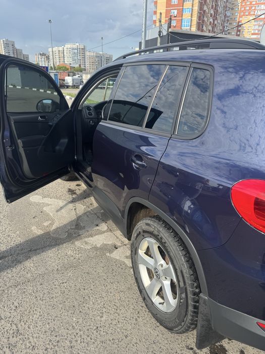 Продам Тигуан в отличном состоянии