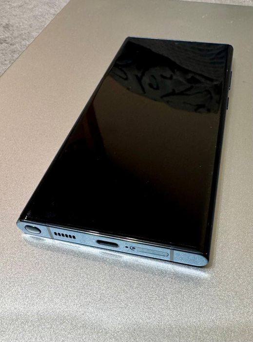 Telefon Samsung Galaxy S22 Ultra, Dual SIM, 12GB RAM, 256GB, 5G