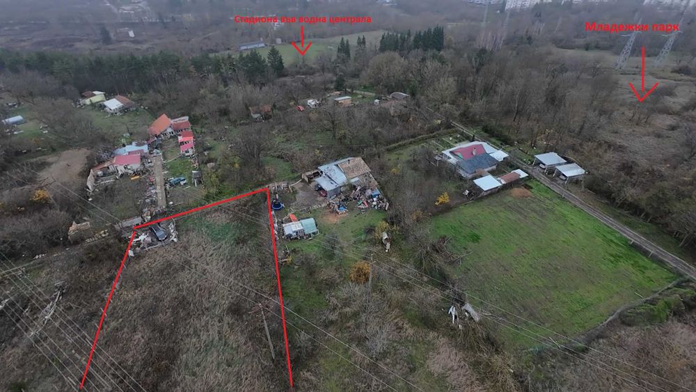 Имот на 100 метра от главния път Русе - Варна,  местността Малкия хълм