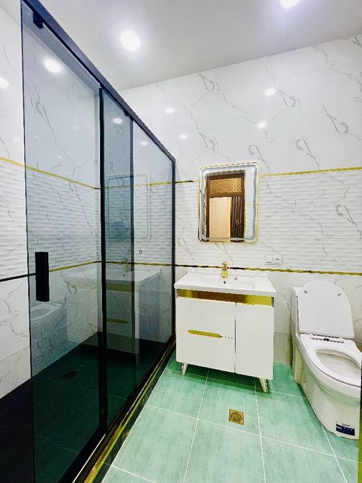 Иззада фозилтепа кучаси жуда чиройли махалла янги битган ховли