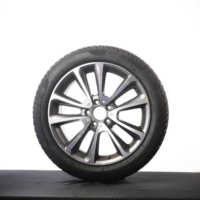 Комплект 4броя Pirelli Sottozero 3 245/45R18 100V DOT3519| Джанти 8Jx18H2 ET43 A2134011600| Гуми и джанти