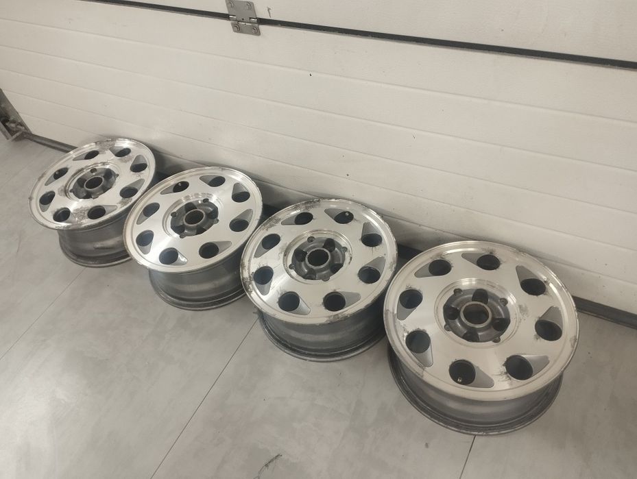 Комплект дисков 4*100 р14 пассат гольф Фольксваген