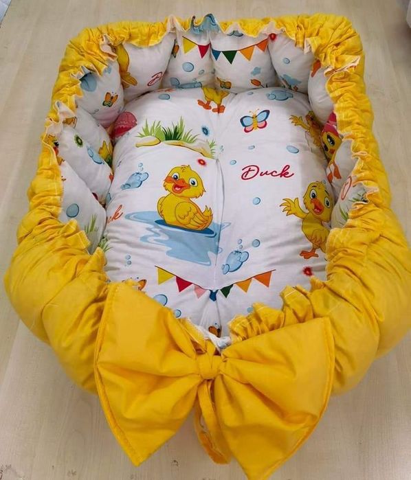 Бебешко гнездо с панделка / възглавница / гимнастика
