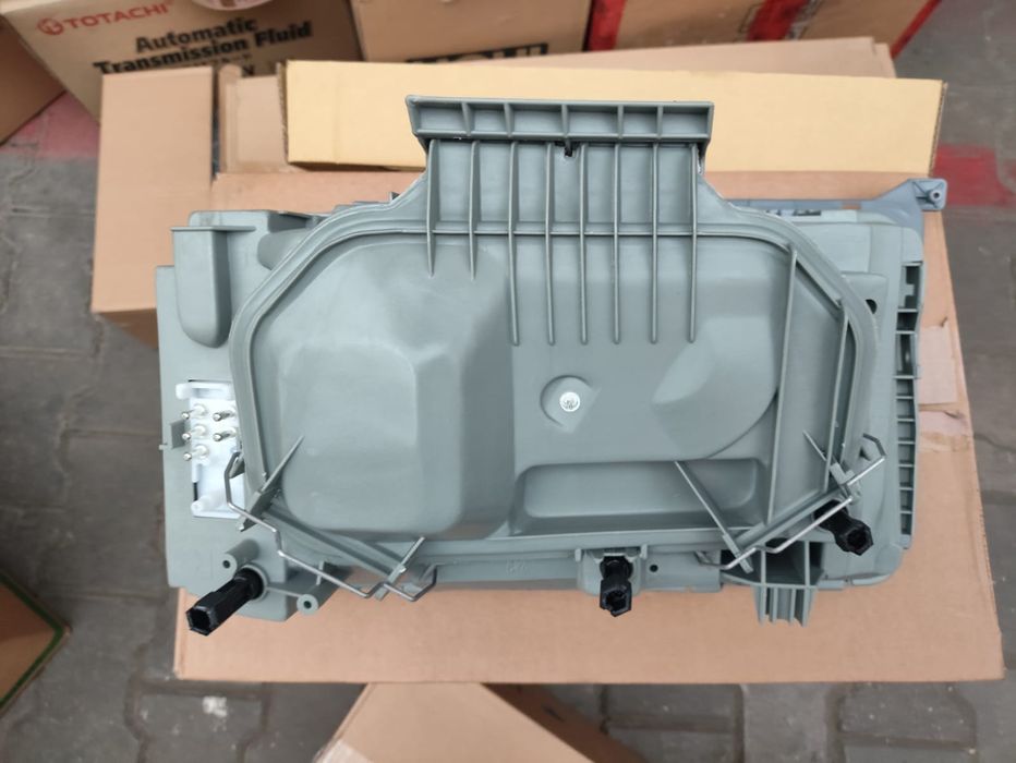 Мерс 124 фара депо тайвань