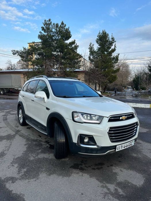 Captiva 3 avtamat 2013 sotiladi