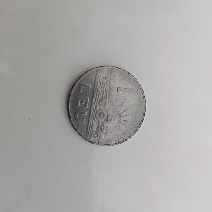 Vand moneda de 1 leu