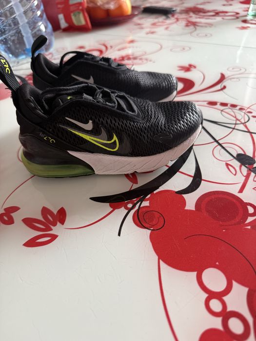 Adidasi nike marime 28