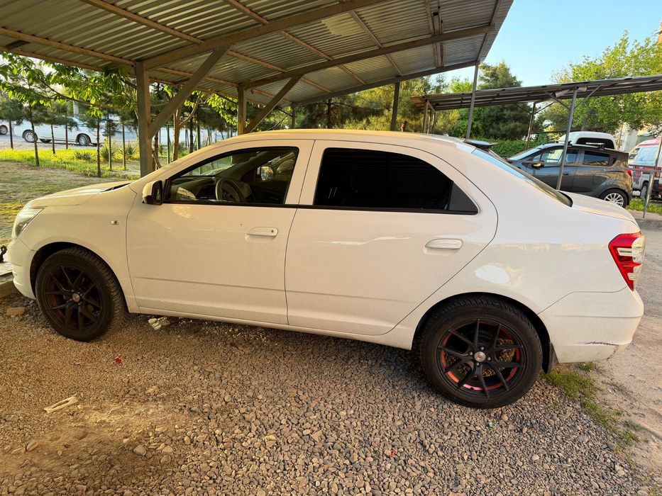 Chevrolet Cobalt 2024 — 2