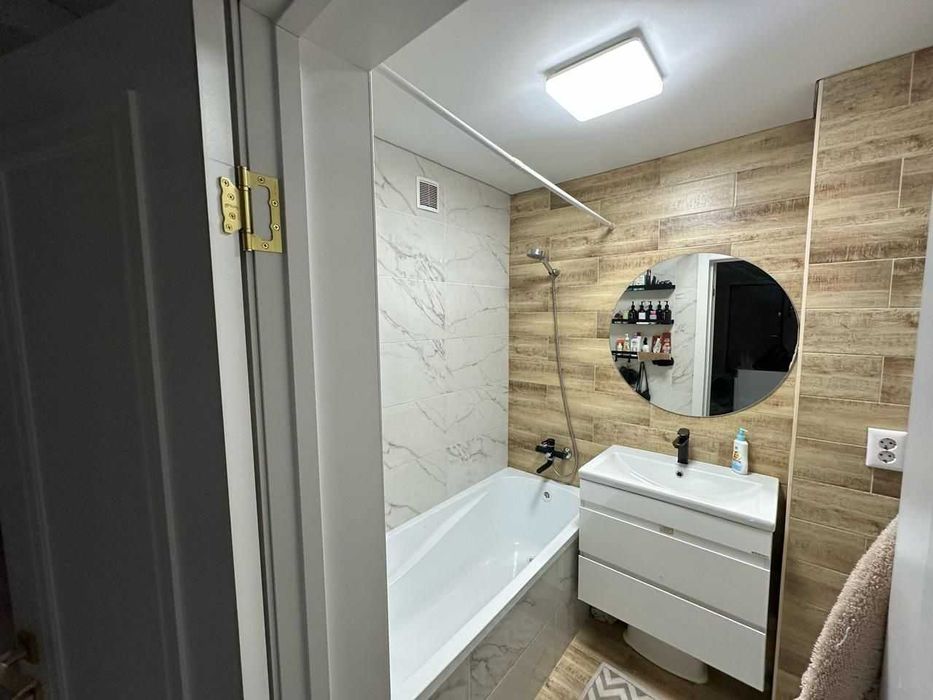 Продается 3 комн кв Сары арка,6/2