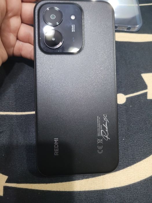 Vând redmi 15 c nou