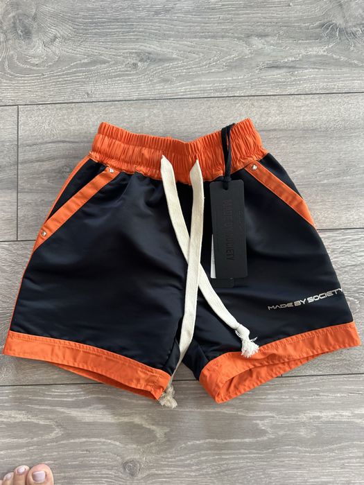 Pantaloni scurti copii Made by Society – negri cu portocaliu, marimea 2 (5-6 ani) – noi cu eticheta