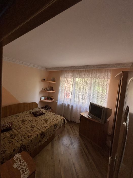 Vând apartament cu 2 camere