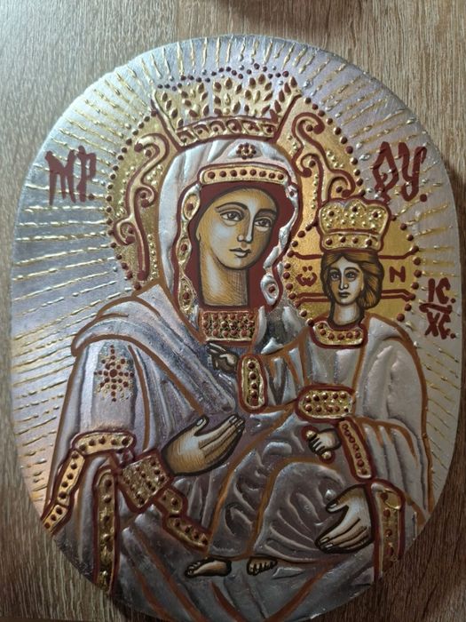 Icoane pictate pe lemn