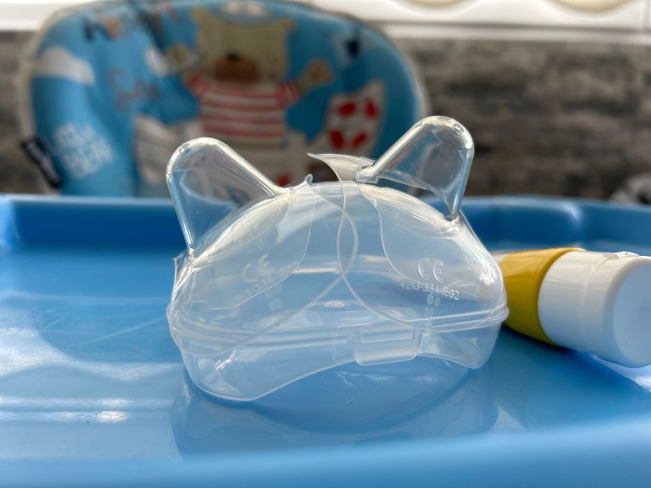 Нови Силиконови протектори Авент за кърмене размер М.