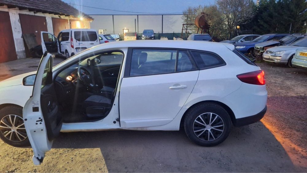 Vand Renalut Megane 2014