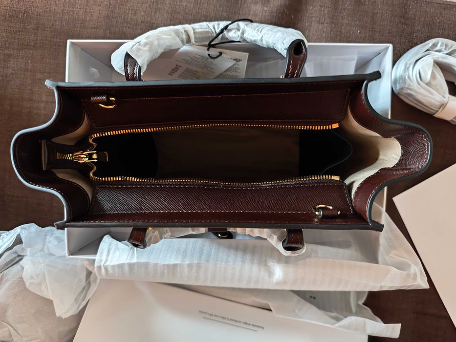 Луксозна дамска чанта La Mansio Petit M – Caramel Saffiano, чисто нова