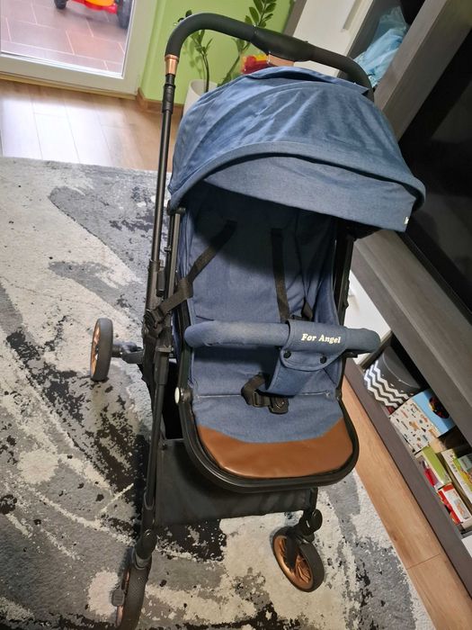 Carucior copii aproape nou