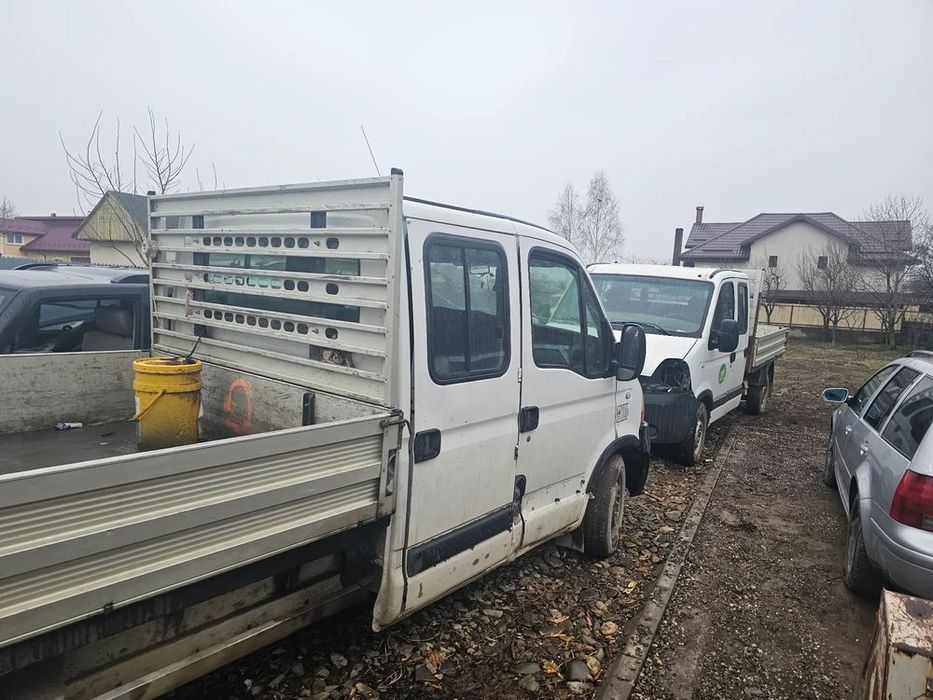 dezmembrez 8 renault master 2.5 dci an 2008 euro 4