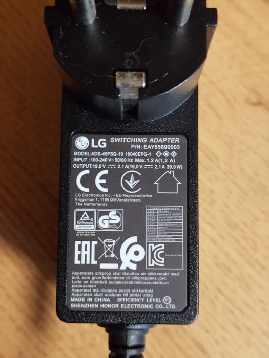 части за телевизор LG 25TQ510S