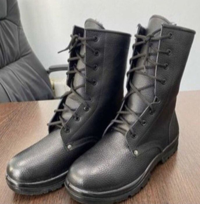 Берцы зимние Щебер рзмер 41 и 42