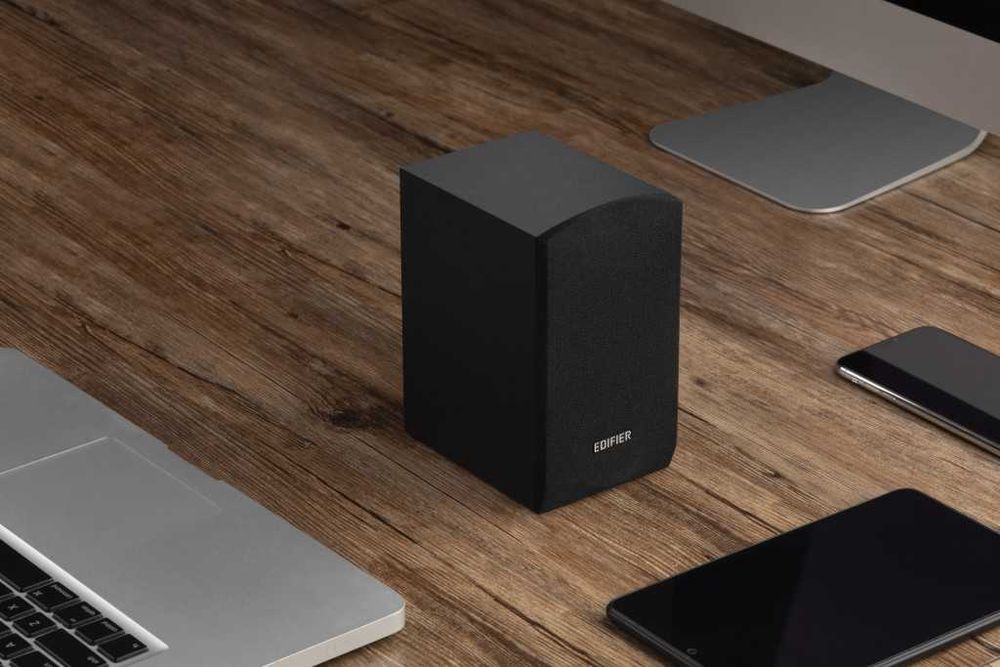 продам новый Edifier M206BT/Bluetooth 5.0/40 ватт/USB/AUX/С ДОСТАВКОЙ