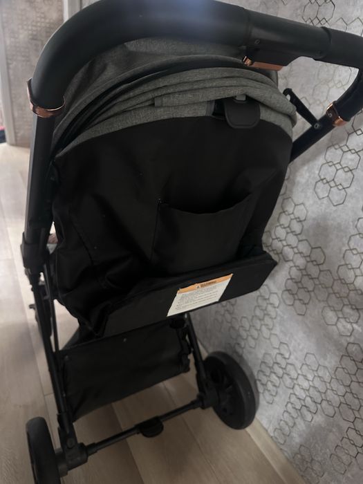 продам коляску в хорошем состоянии