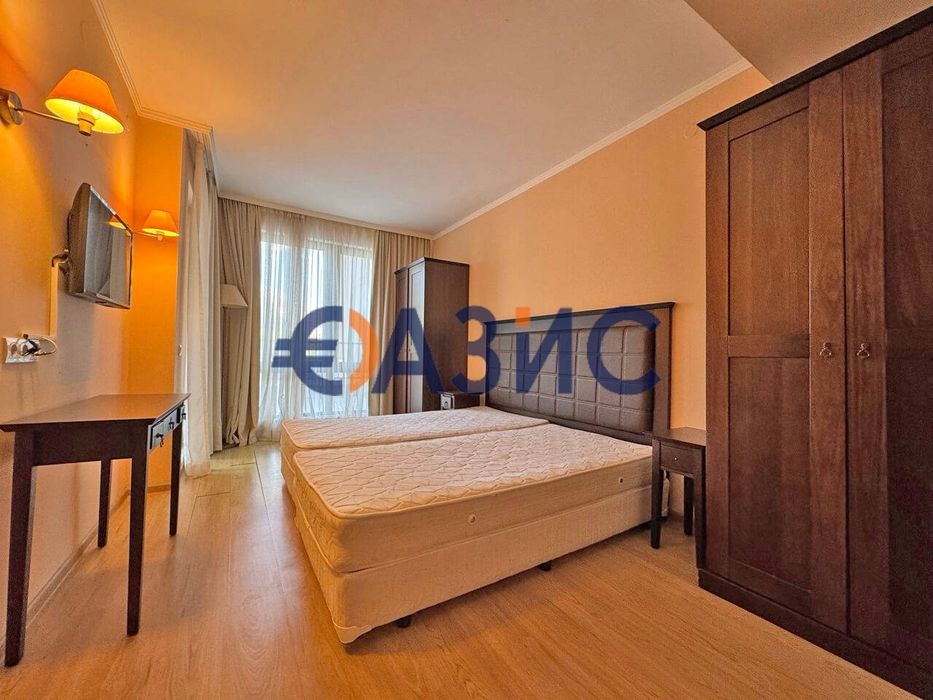 Двустаен апартамент в комплекс Royal Beach Barcelo, 89 кв.м., Слънчев бряг, България, 100 000 евро #33805154