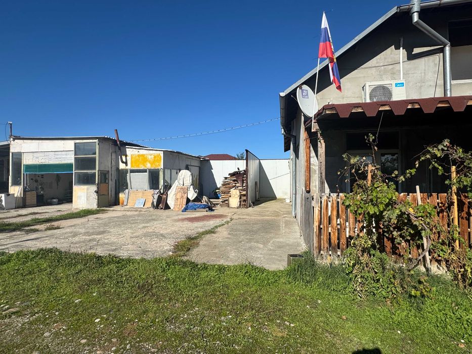 Продава се Къща в София, Абдовица - 1759 кв.м за 342 €/кв.м - Снимка #8