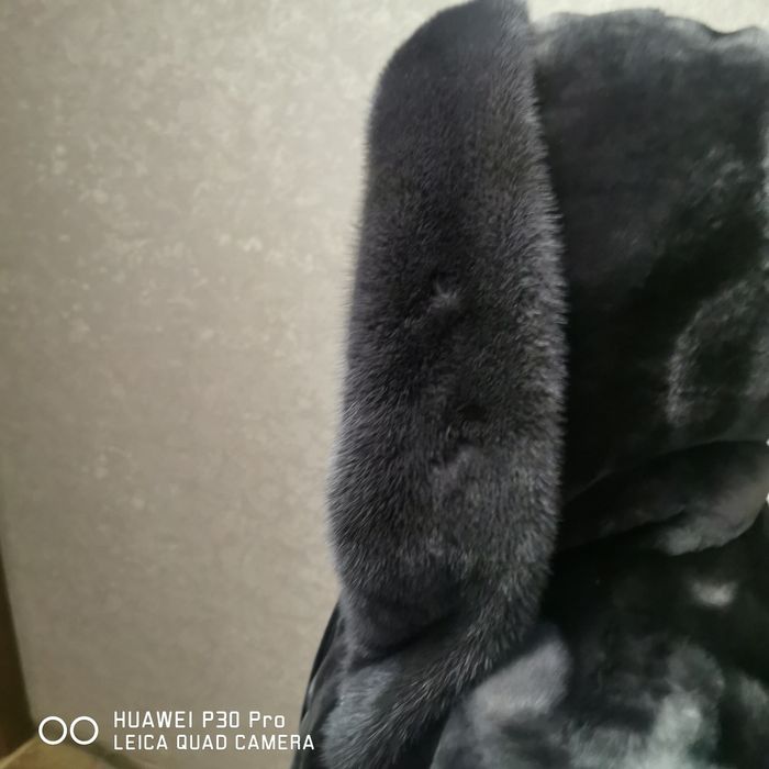 Продам шуба новая мутон.