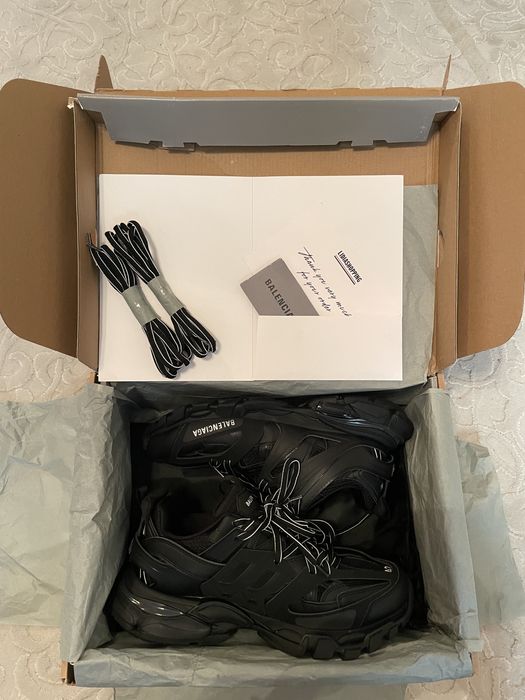 Balenciaga Track Black
