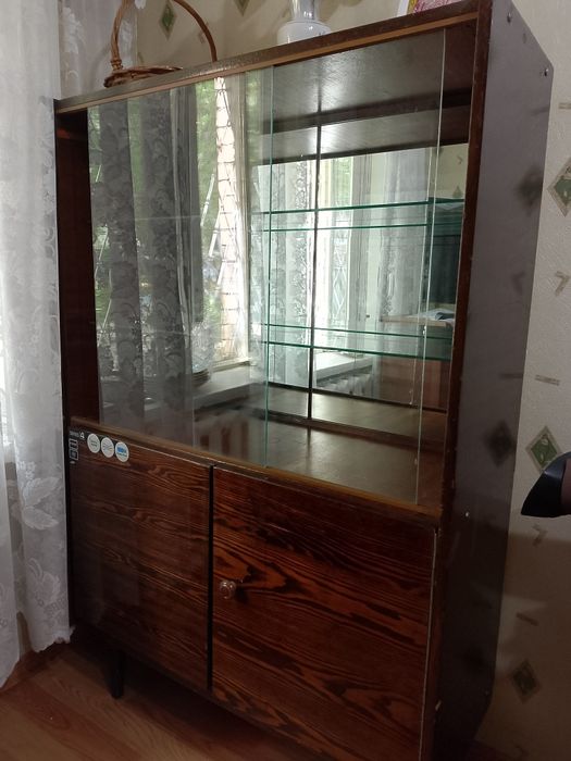 Отдам минисервант.