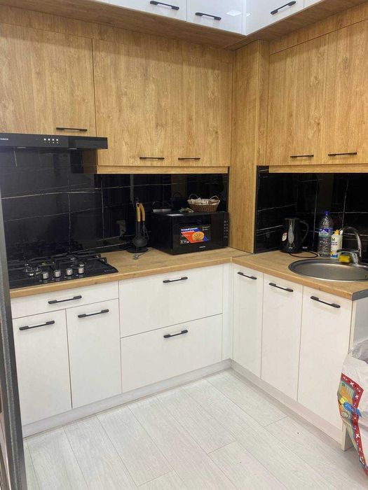 Сдается квартира в Яшнабадском районе Паркентский Новострой 3-х комнат