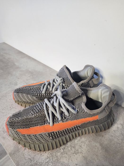 Мужские туфли и кроссовки