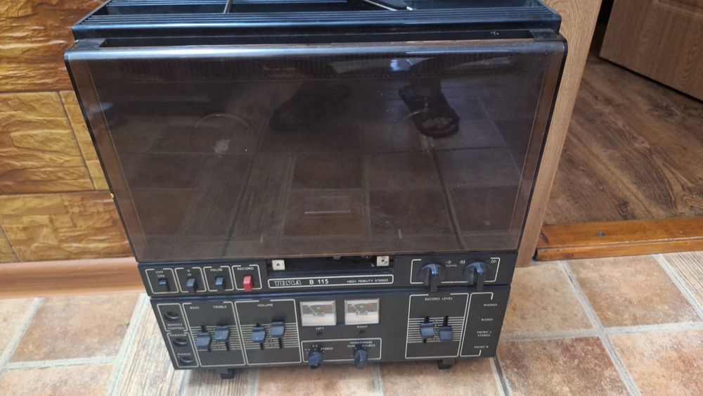 Magnetofon Tesla B115